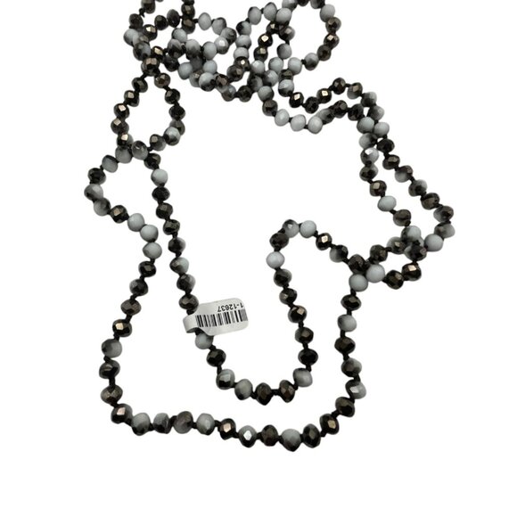**NWT Endless Beaded Necklace - Picture 6 of 8